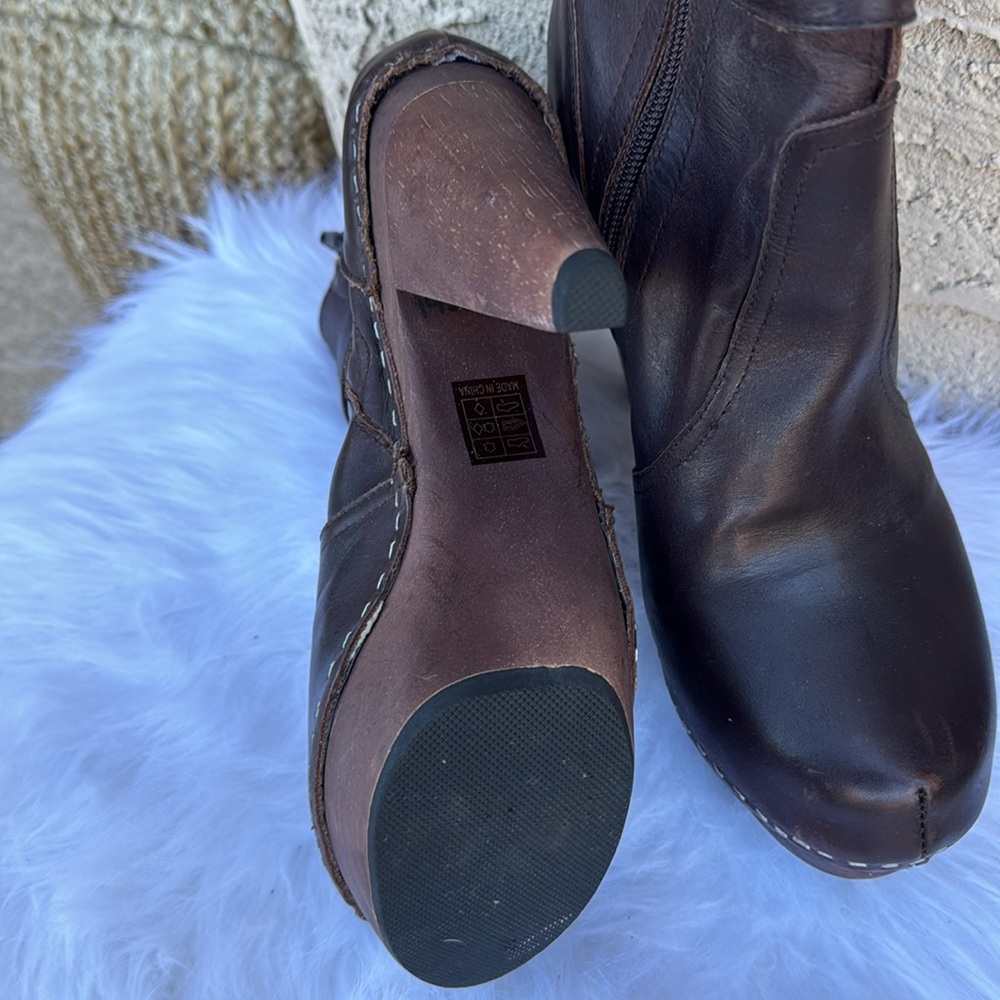 Brown Leather Upper Boots Ankle - image 3